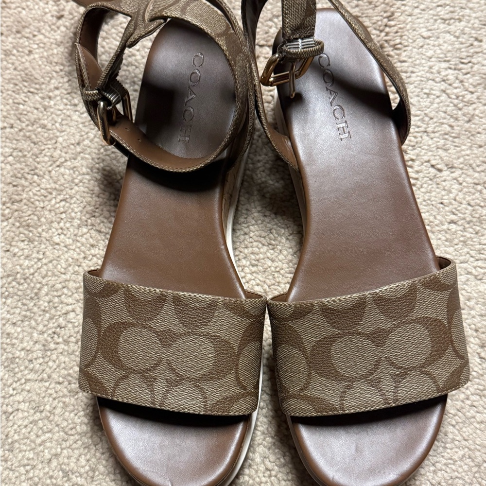 Coach Women's Tan Signature Sandals